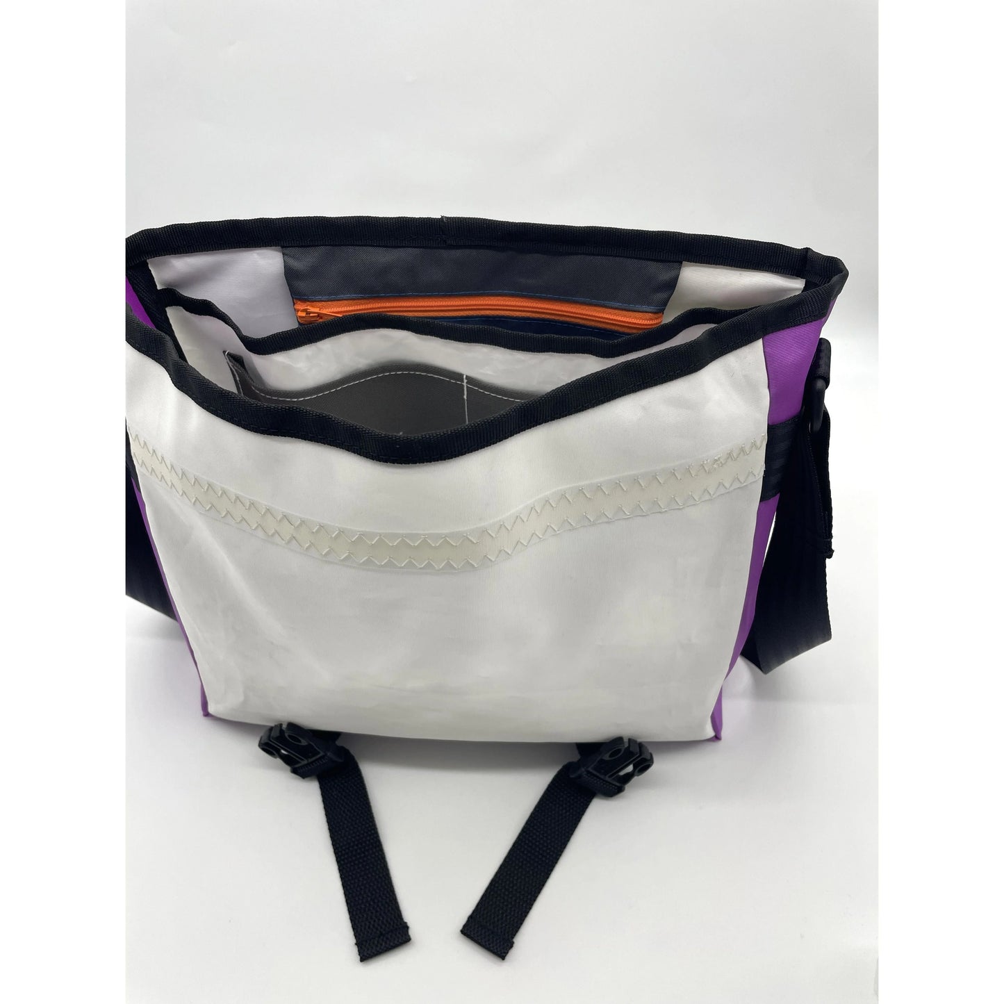 #Messenger Bag L- Segeltuch