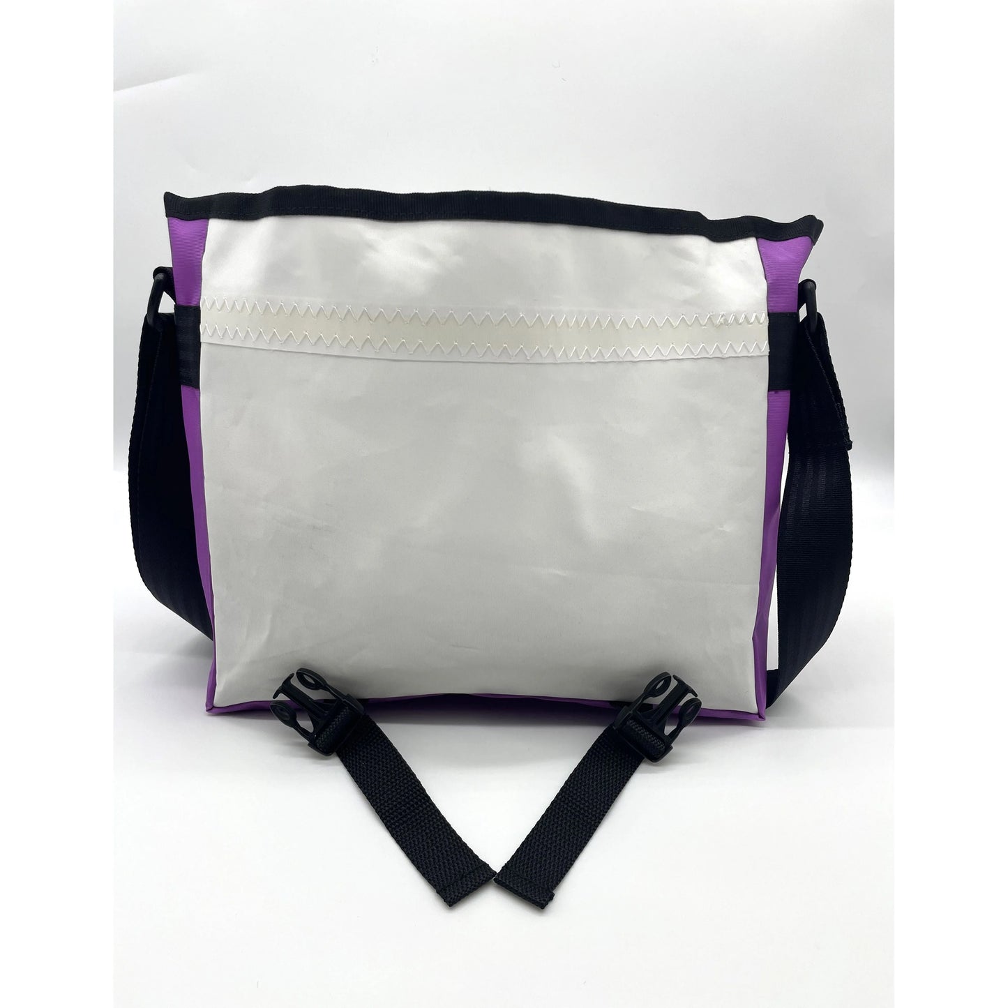 #Messenger Bag L- Segeltuch